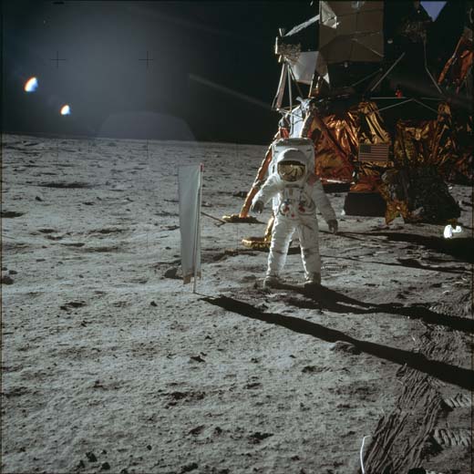 Аполлон-11, AS11-40-5873