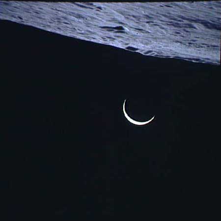 Фаза Земли при возвращении Аполлон-15 на Землю