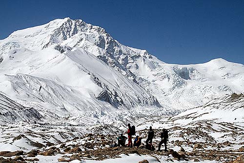 Гора Шиша Пинга, 8013 метров